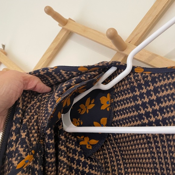 Cabi Flounce Jacket Plaid Dress - Picture 11 of 12